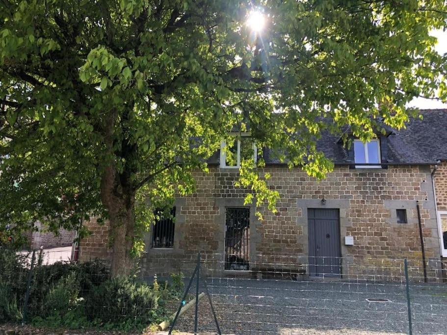 Aupres De Mon Arbre Apartment Pontmain ภายนอก รูปภาพ